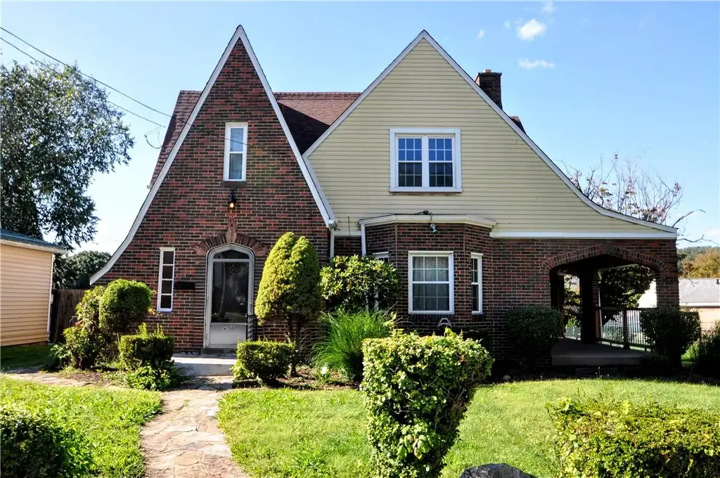 246 Center Avenue , Elizabeth Twp/Boro