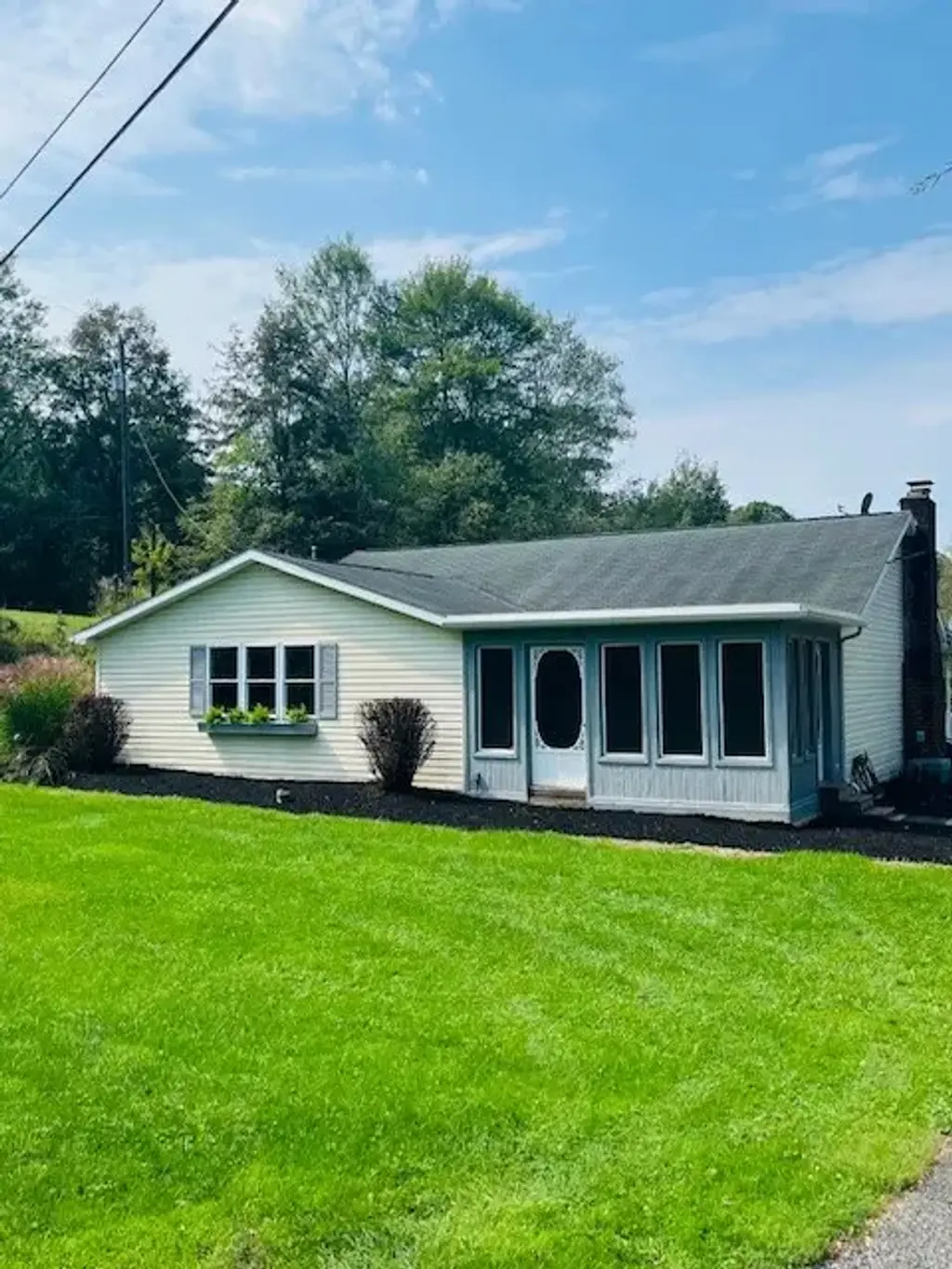 364 Valencia Road , Forward