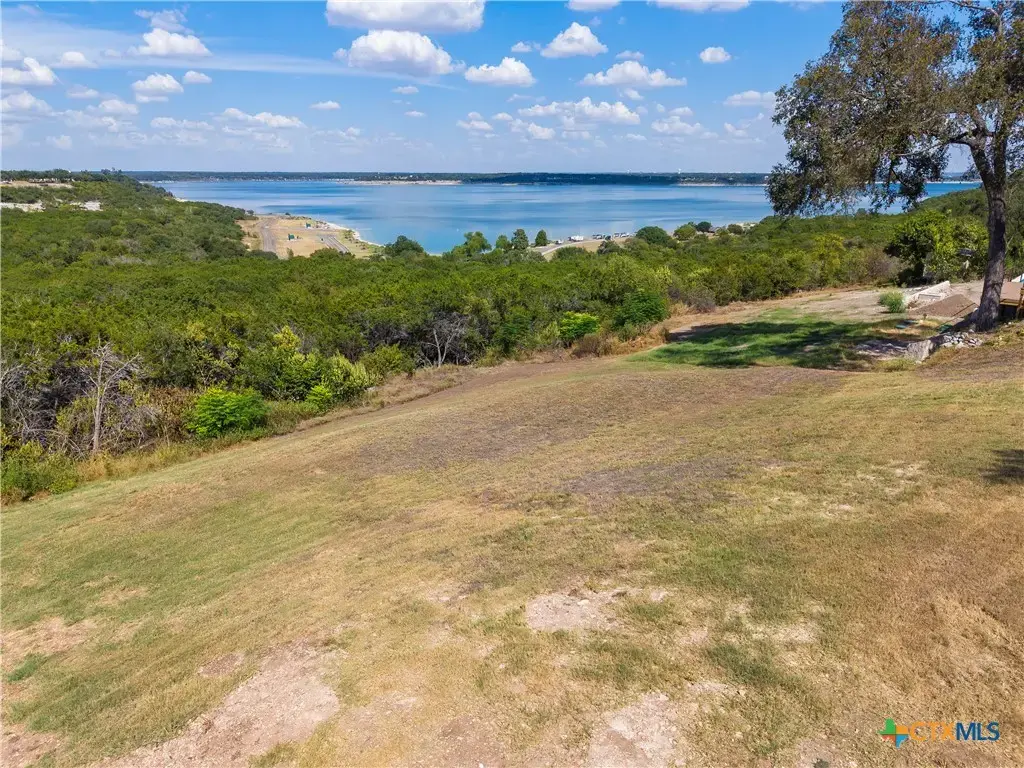 Cedar Cove Road, Belton