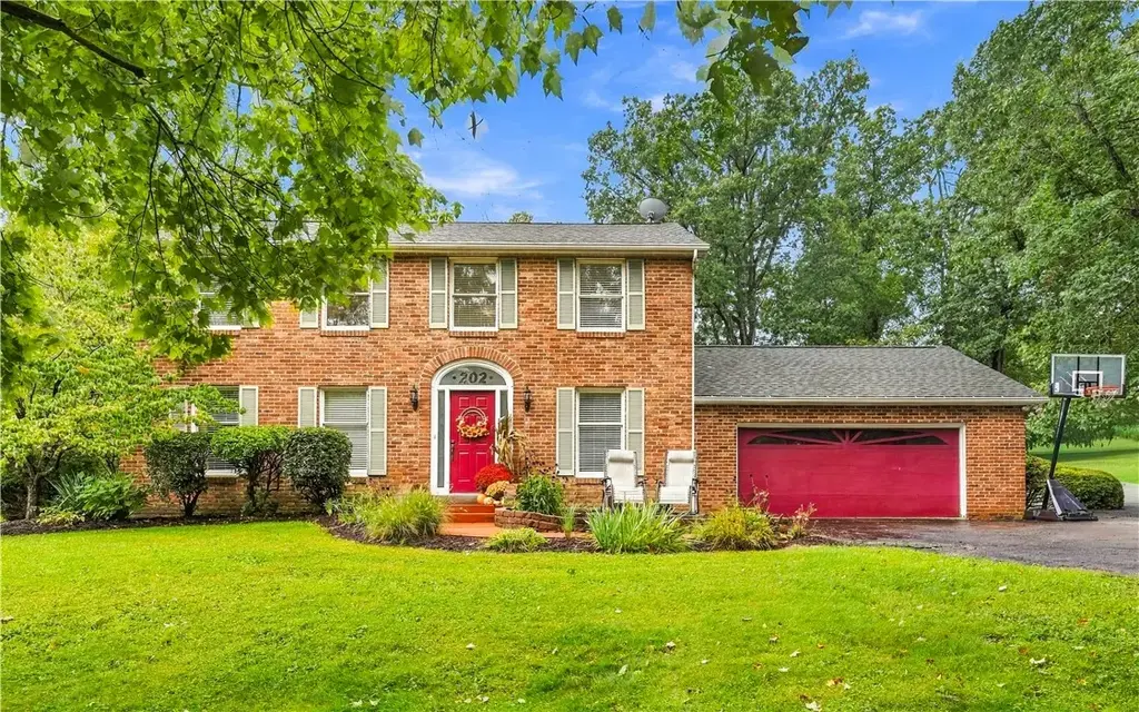 202 Brookside Drive, Economy