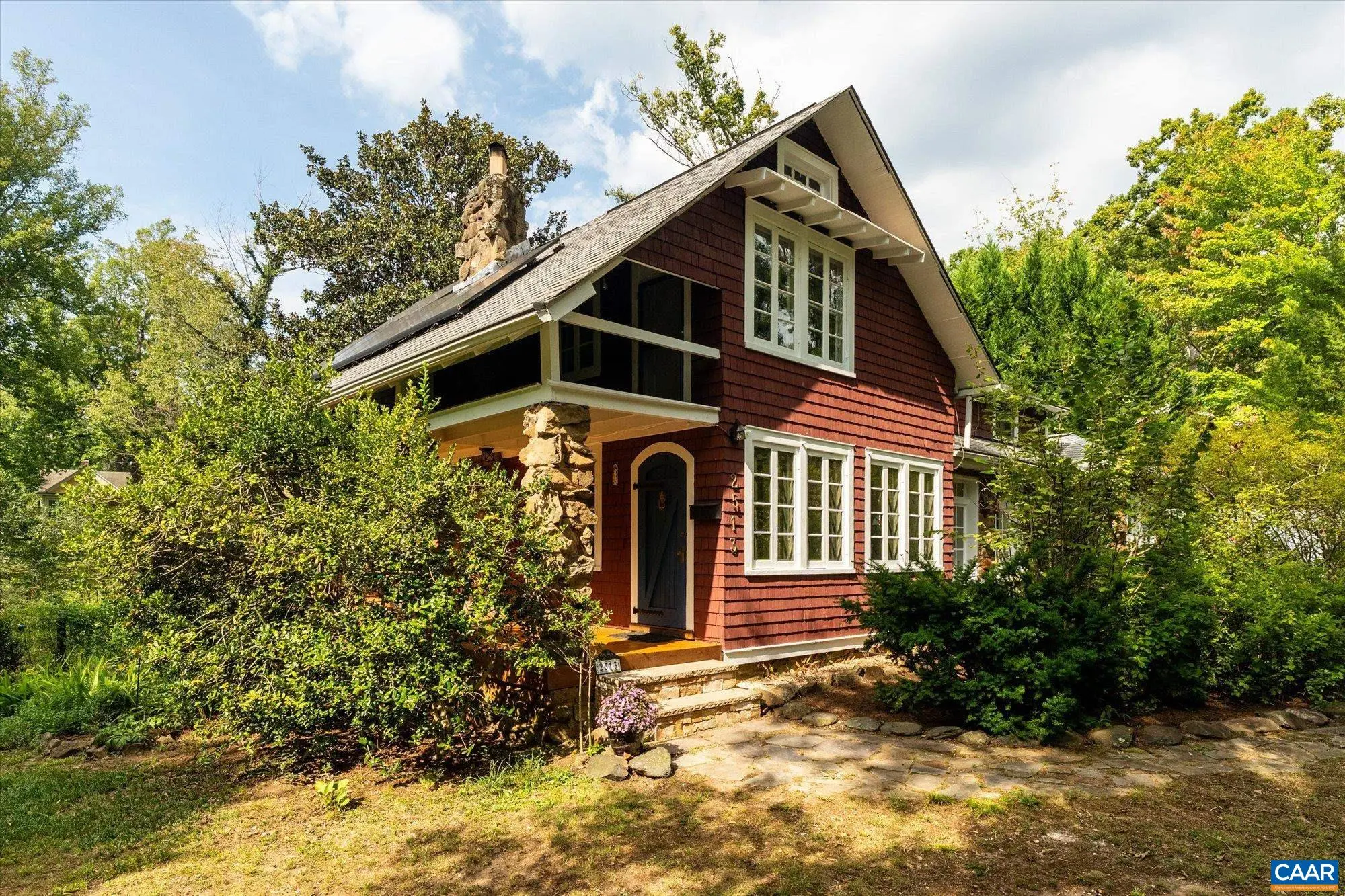 2513 Woodland Dr, Charlottesville