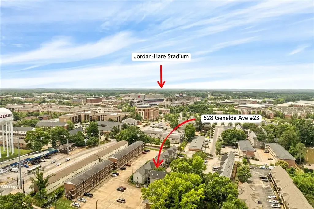 528 Genelda Ave 23, Auburn