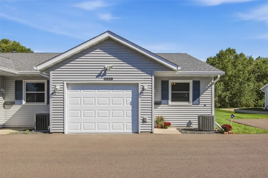 3529 Lever Street, Eau Claire