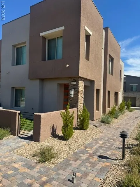 600 N Carriage Hill Drive 1021, Las Vegas