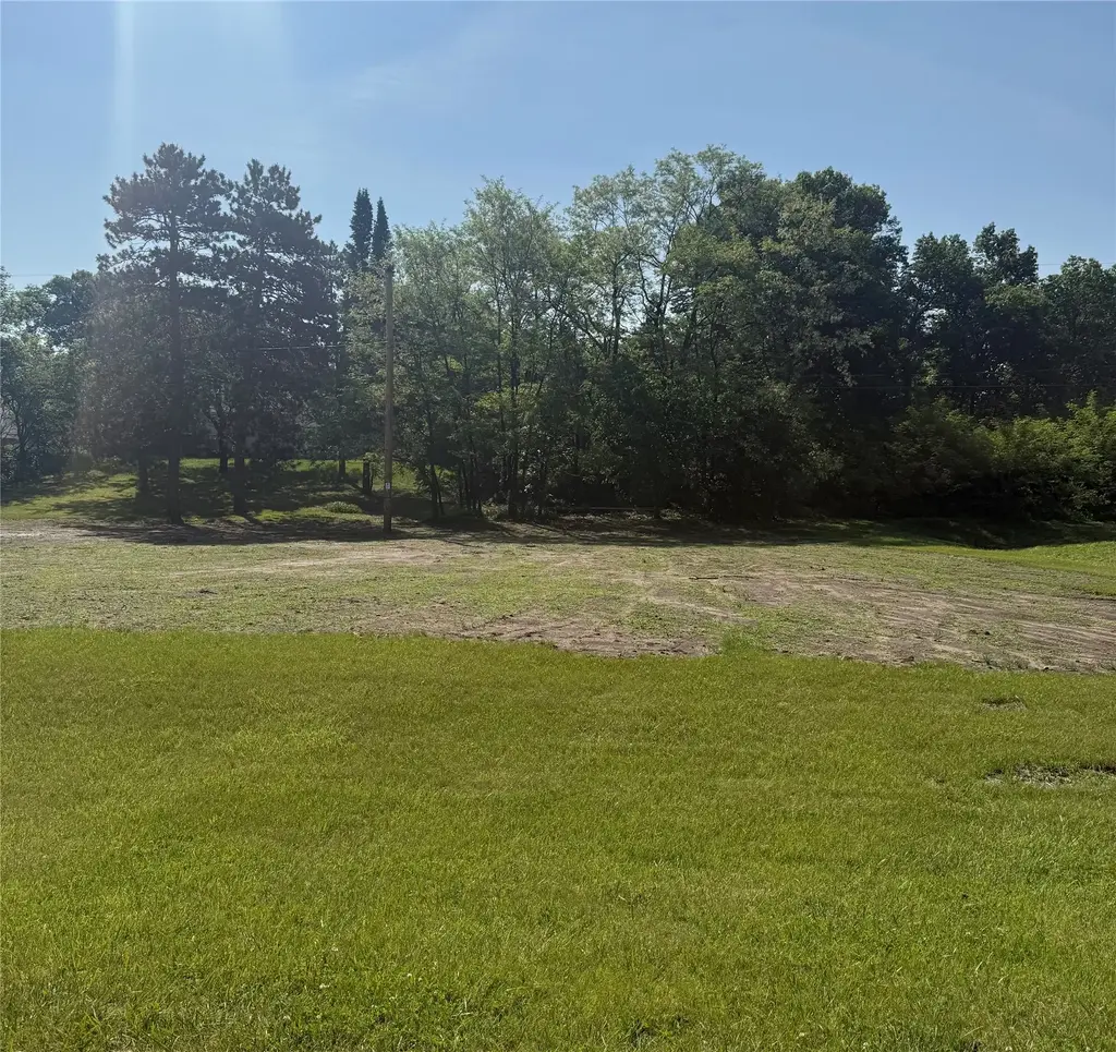 3141 N Hastings Way, Eau Claire