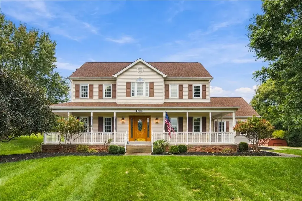 4235 Glen Eden Road, Cranberry
