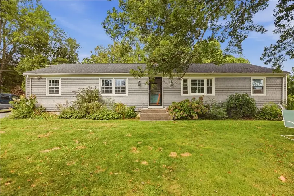 590 Turner Rd, Middletown