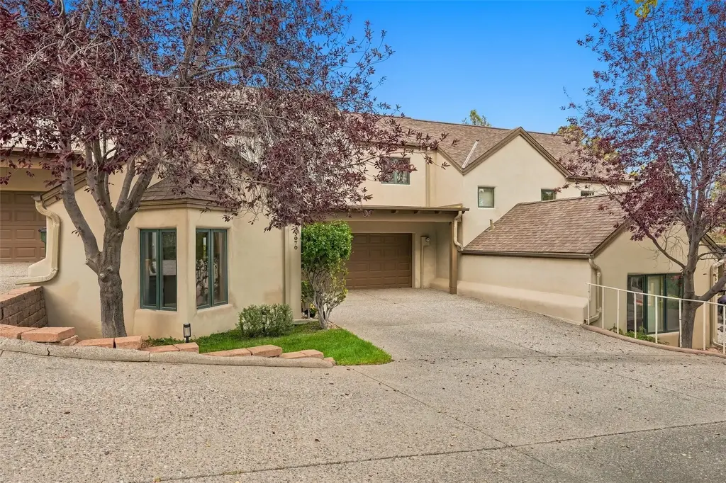 5070 Eaton Place, Los Alamos