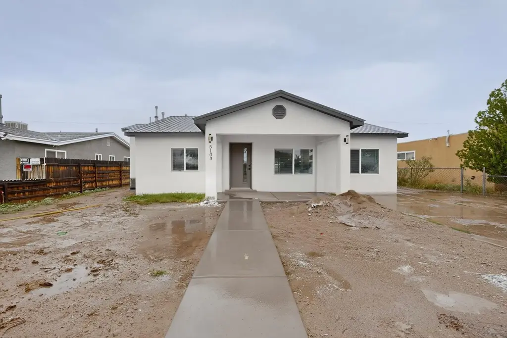 5103 San Luis Place Nw, Albuquerque