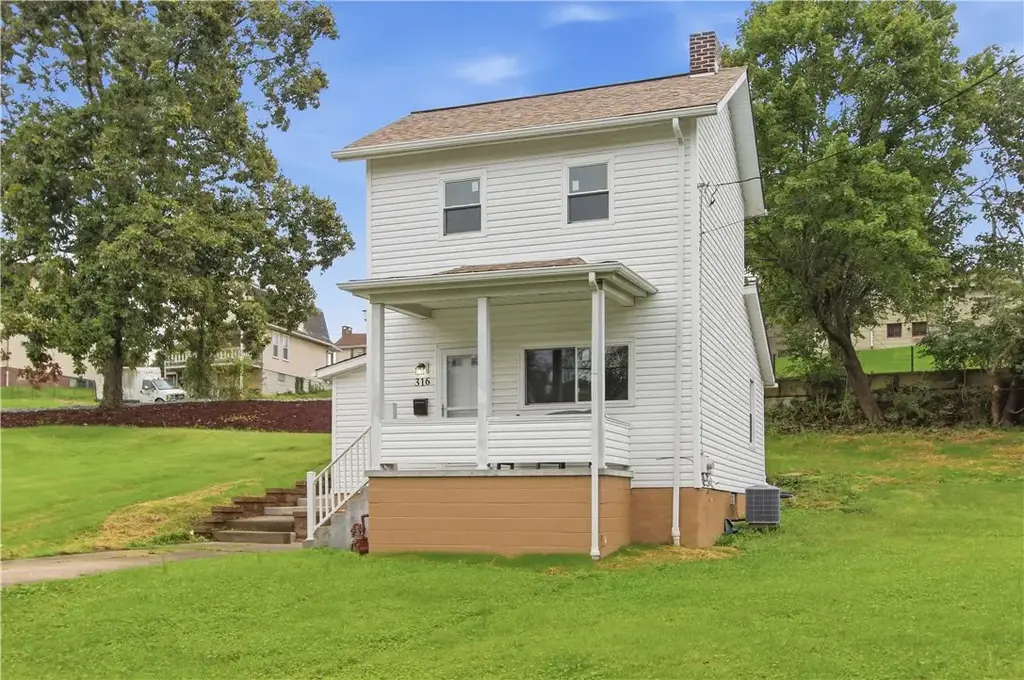 316 Hill Street , Belle Vernon