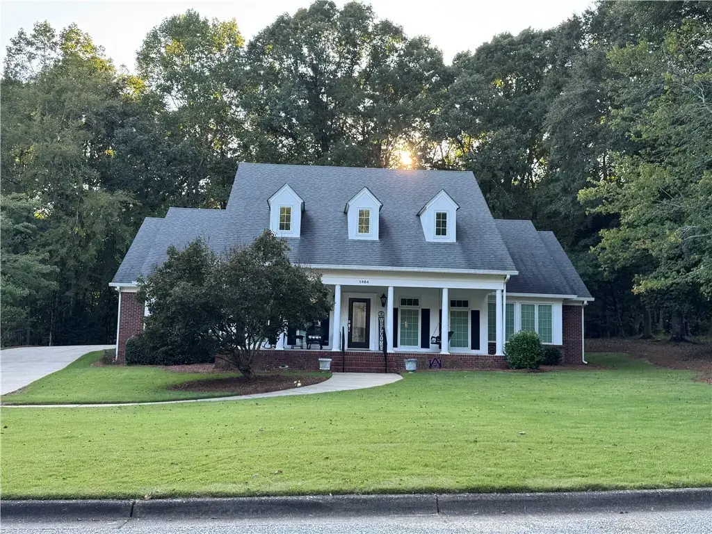 1464 Crossing Way, Auburn