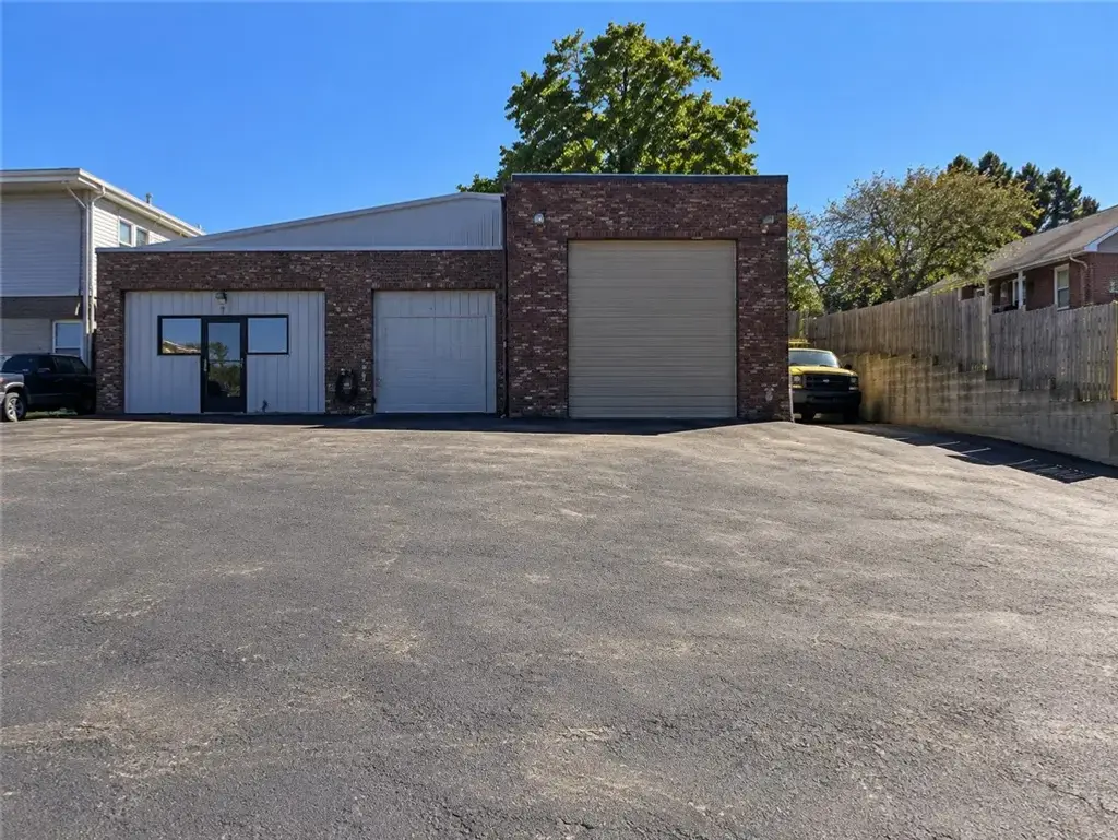 41 Cherry Lane , North Huntingdon