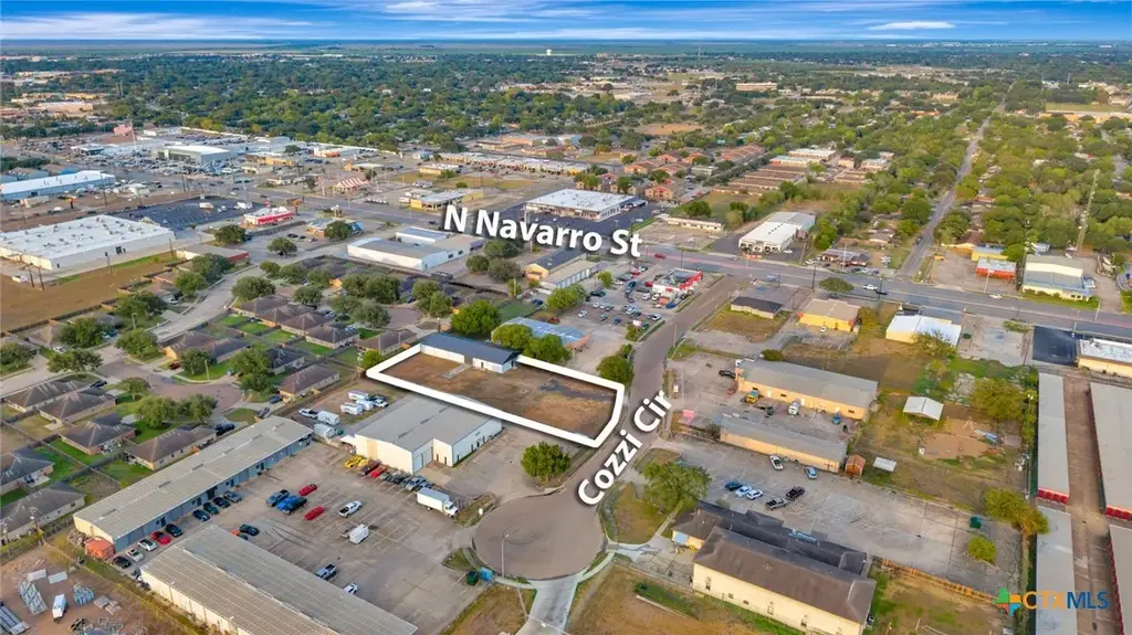 104 Cozzi Circle, Victoria