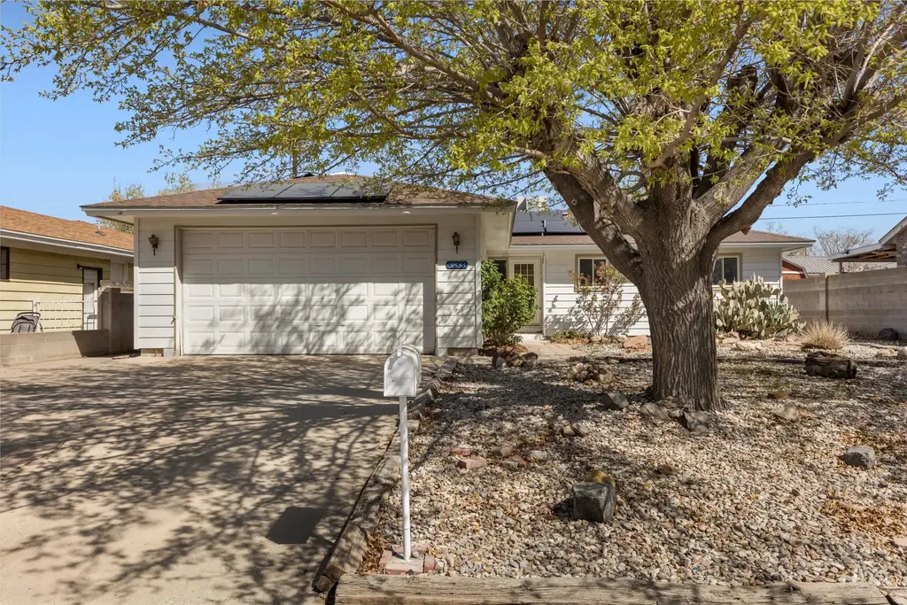 3833 Goodrich Avenue Ne, Albuquerque