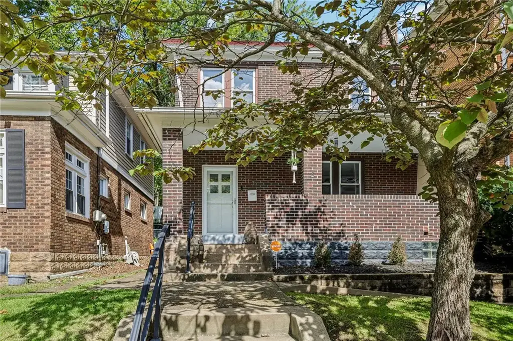 413 Lenox Avenue , Forest Hills Boro