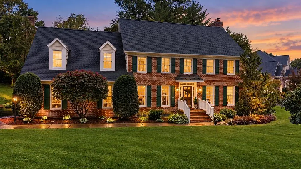 263 Divot Dr, Harrisonburg