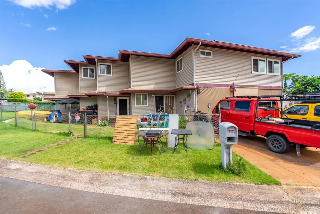 2121 Aluka Loop, Pearl City