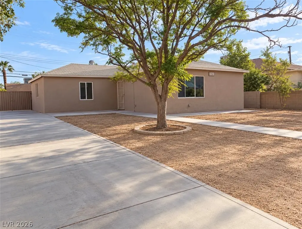 Photo of Listing #2821749
