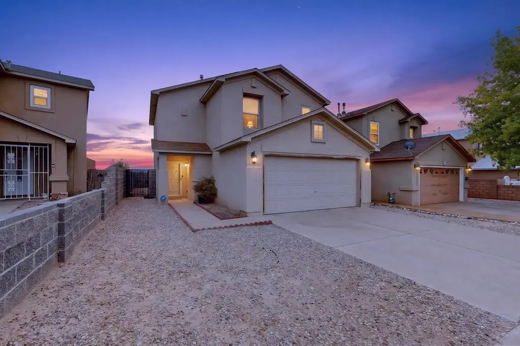 1308 Ojo Feliz Street Sw, Albuquerque