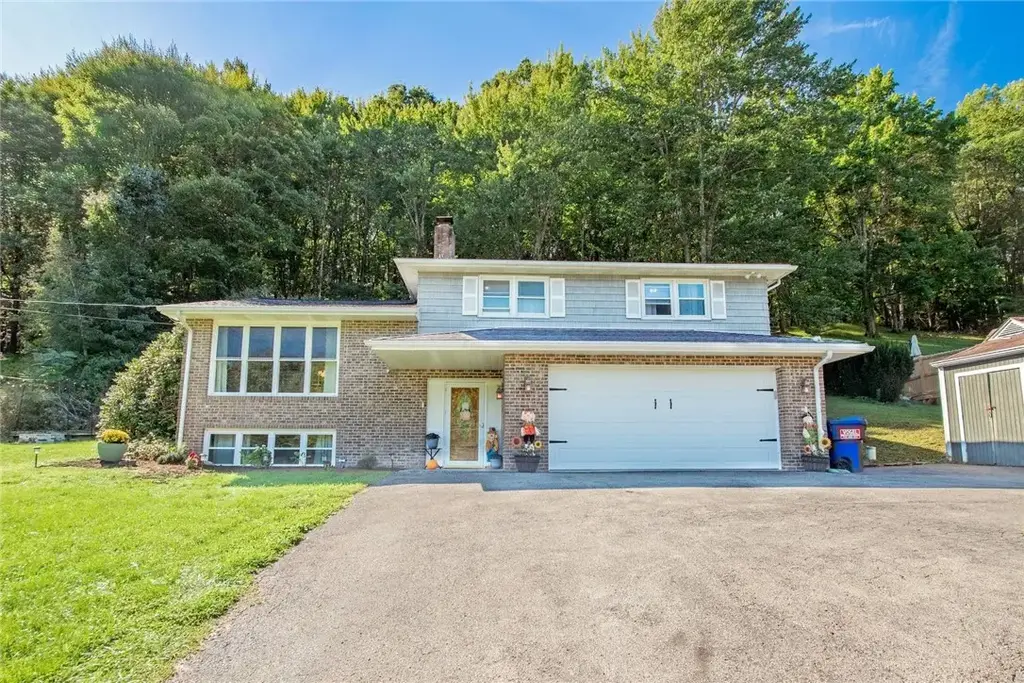 138 Saint Joe Road , Oakland