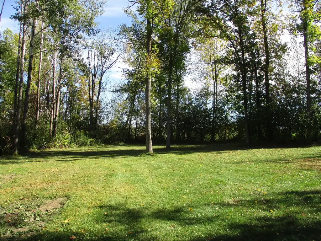 Lot 4 28 7/8 St/somerset South Circle, Birchwood