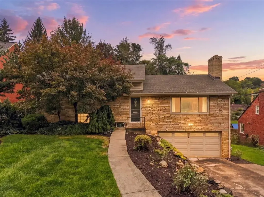 421 Kurt Drive, Mt Lebanon