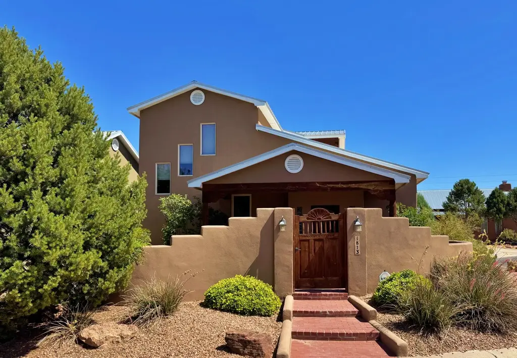1813 Calle Barbarita Nw, Albuquerque