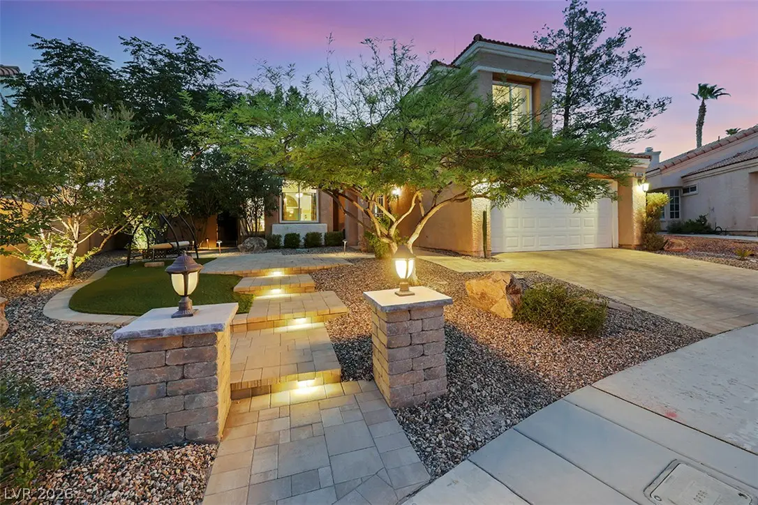Photo of Listing #2821775