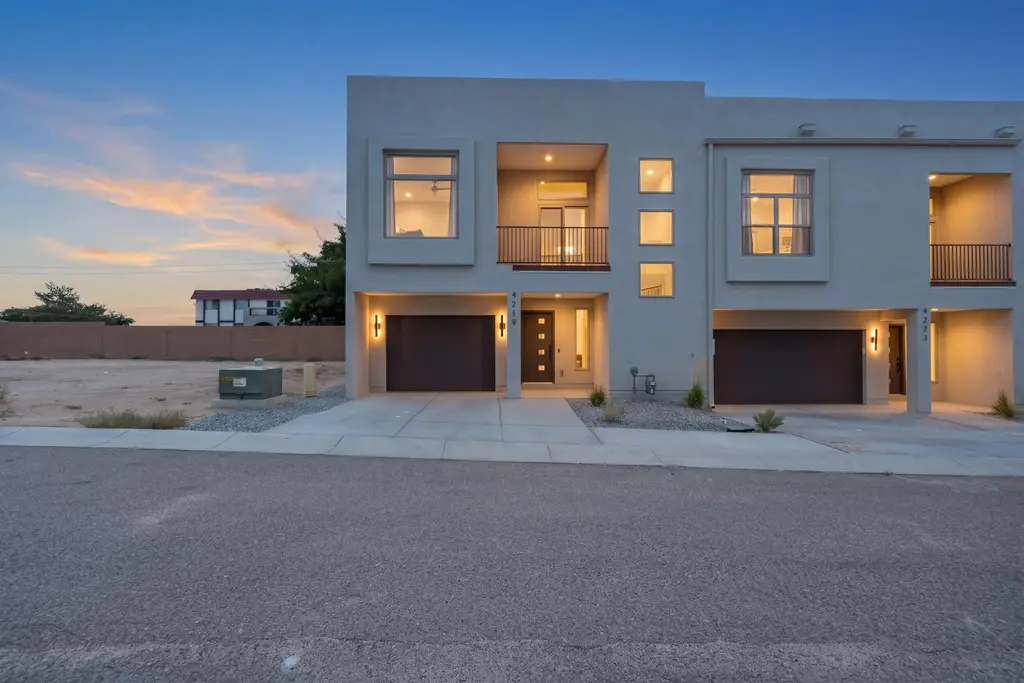 4219 Vida Verde Lane Ne, Albuquerque