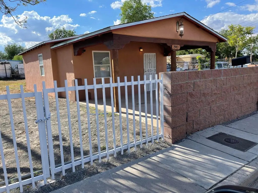 2911 1st Street Nw, Albuquerque
