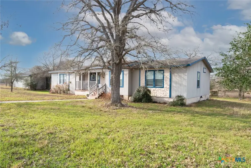 5912 Fm 1104, Kingsbury