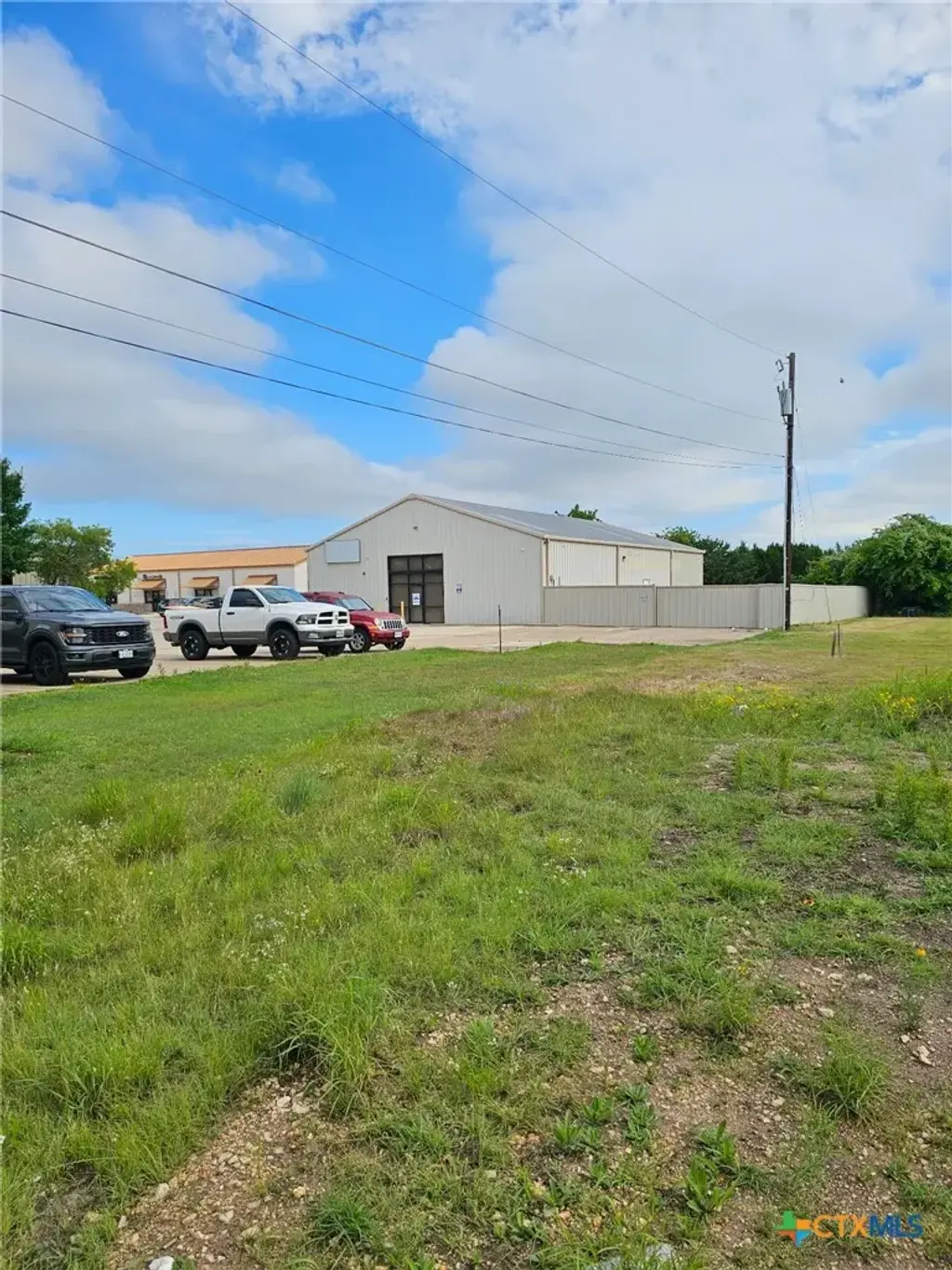 1503 W Stan Schlueter Loop, Killeen