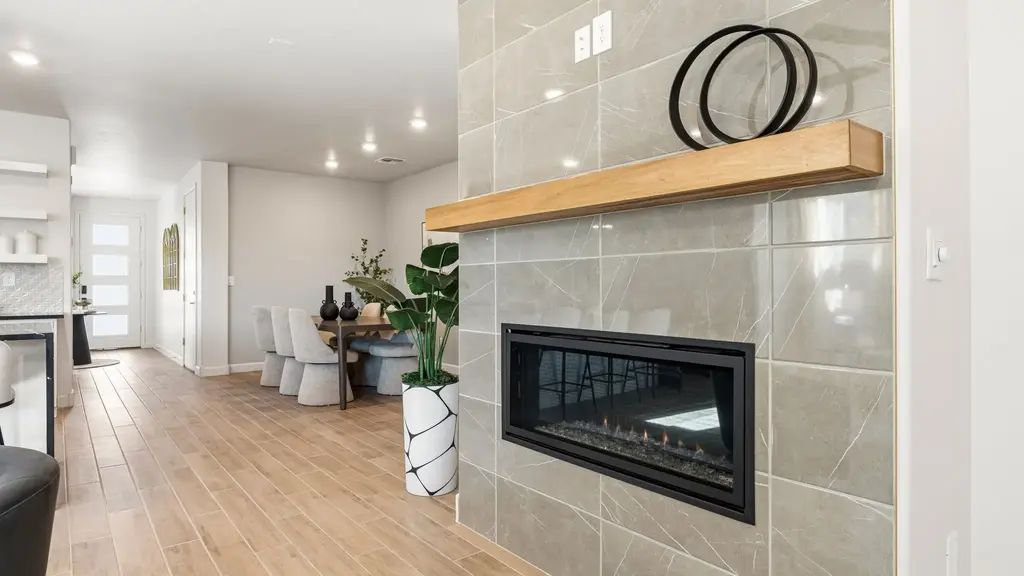 3167 Vista Luna, Santa Fe