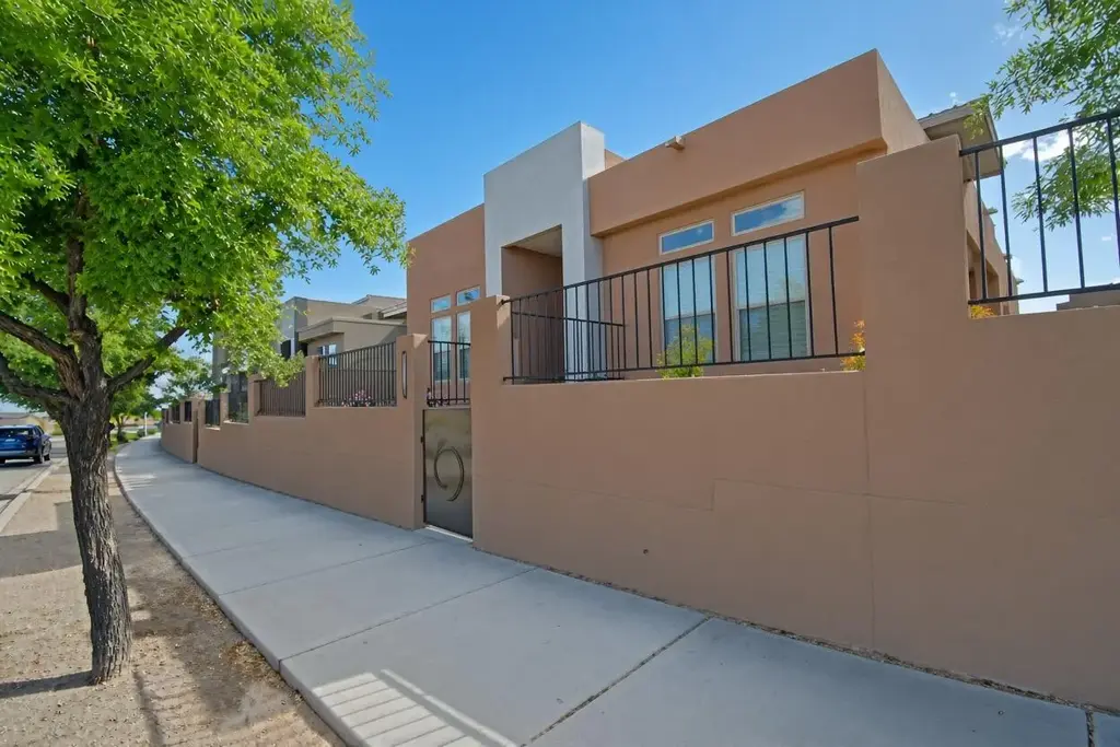 5413 E Village Avenue Ne, Rio Rancho