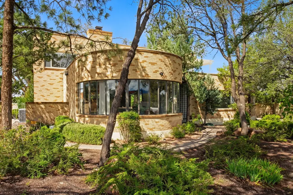 309 Hermosa Drive Se, Albuquerque