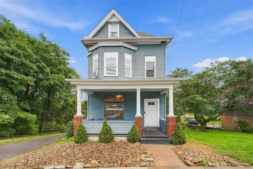 4080 Cambronne Street , Brighton Heights