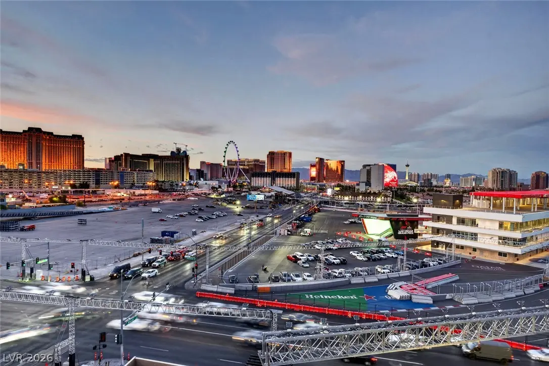 205 E Harmon Avenue 1002, Las Vegas