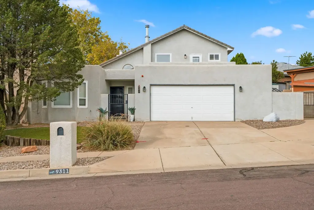 9311 Freedom Way Ne, Albuquerque