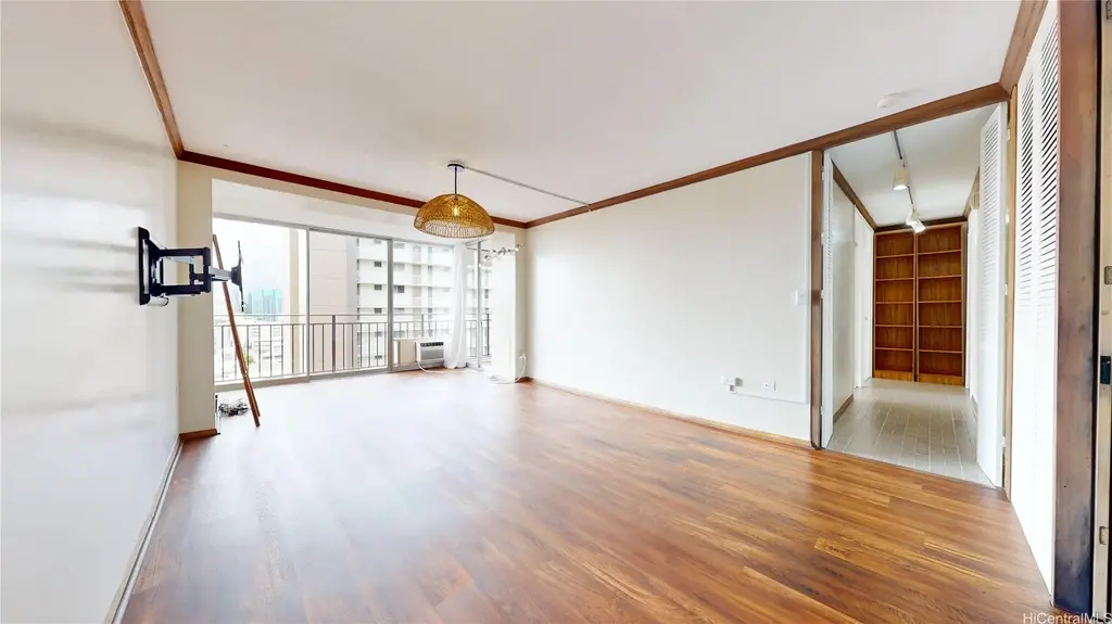 (unit #1206) 1415 Victoria Street, Honolulu
