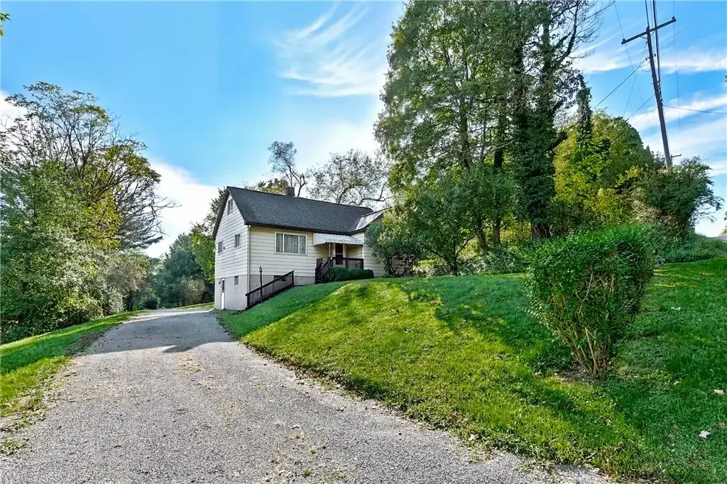 350 Bonniebrook Road, Summit