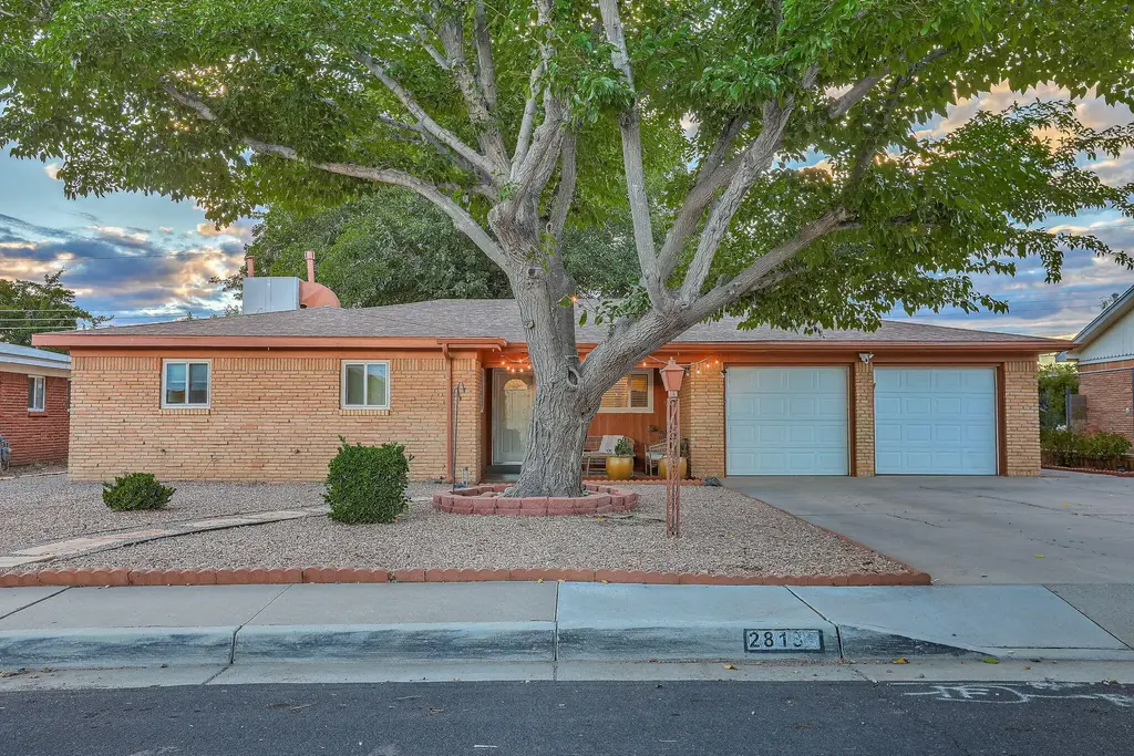 2813 Florida Street Ne, Albuquerque