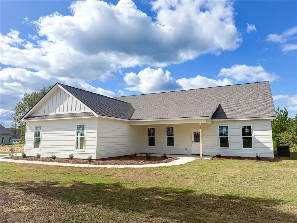 2863 Lee Rd 40, Salem