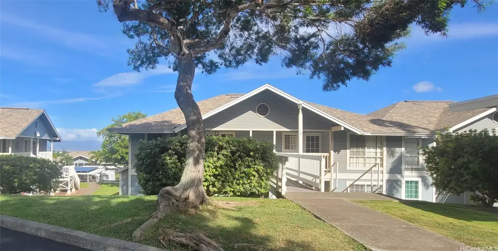 (unit #17-105) 92-1031 Alaa Street, Kapolei