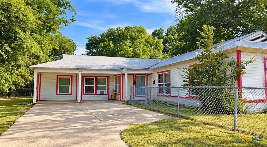 1505 Alamo Avenue, Killeen