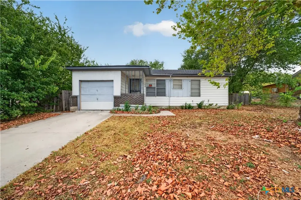 1010 Houston Street, Killeen