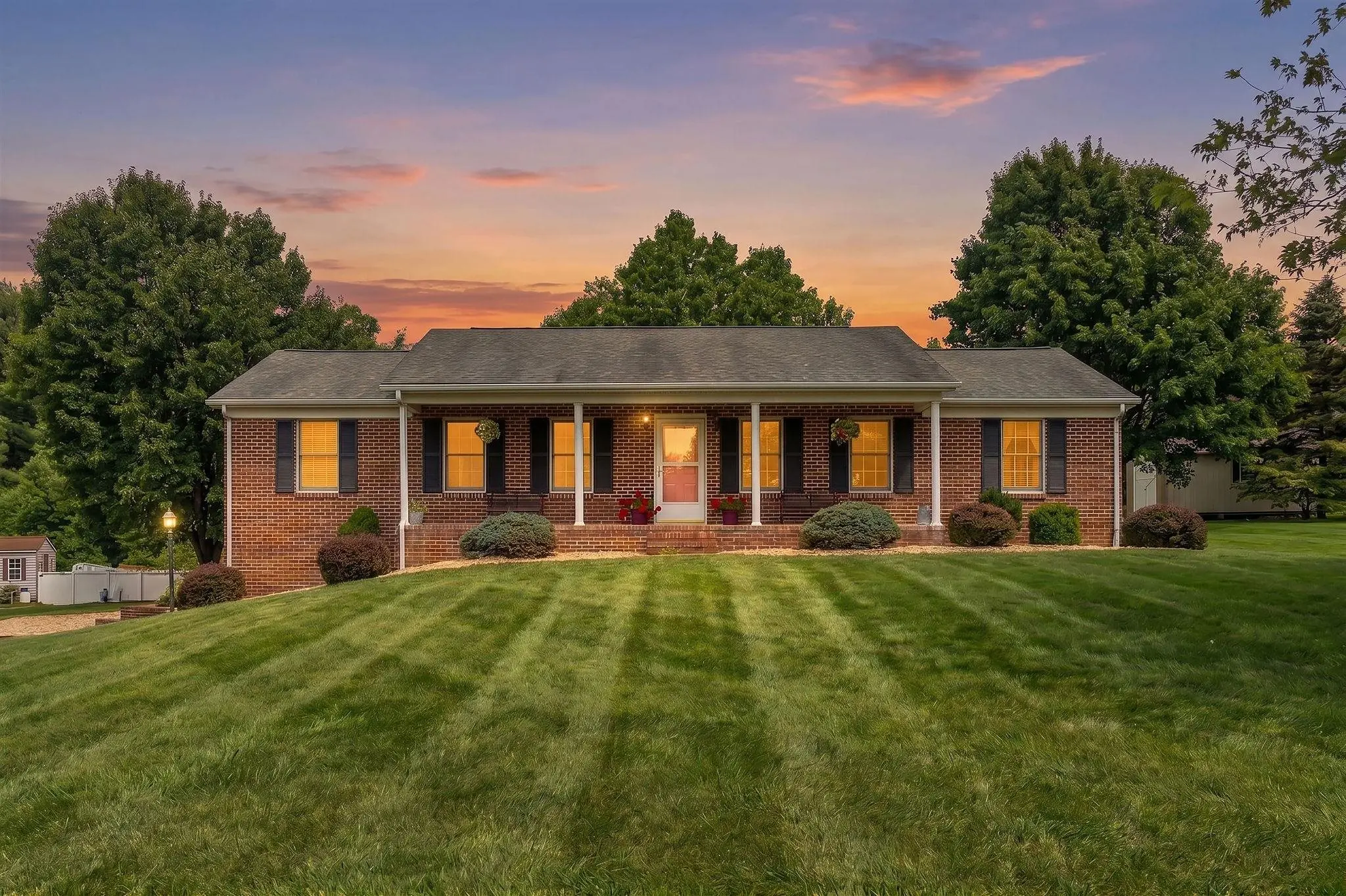 5403 Lee Jackson Hwy, Greenville