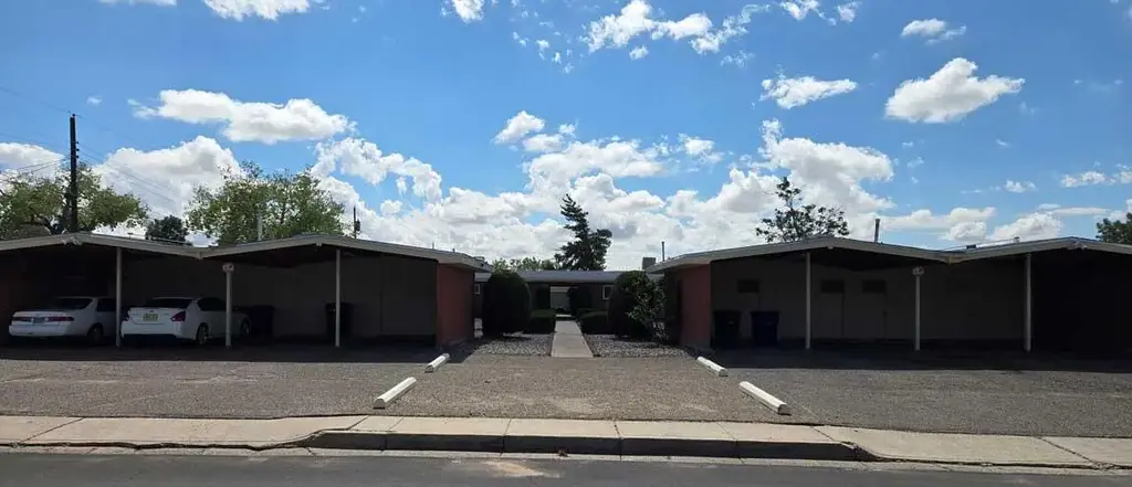 2632 Dakota Street Ne, Albuquerque