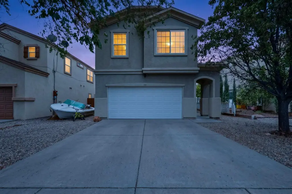 709 Los Viejos Drive Sw, Albuquerque