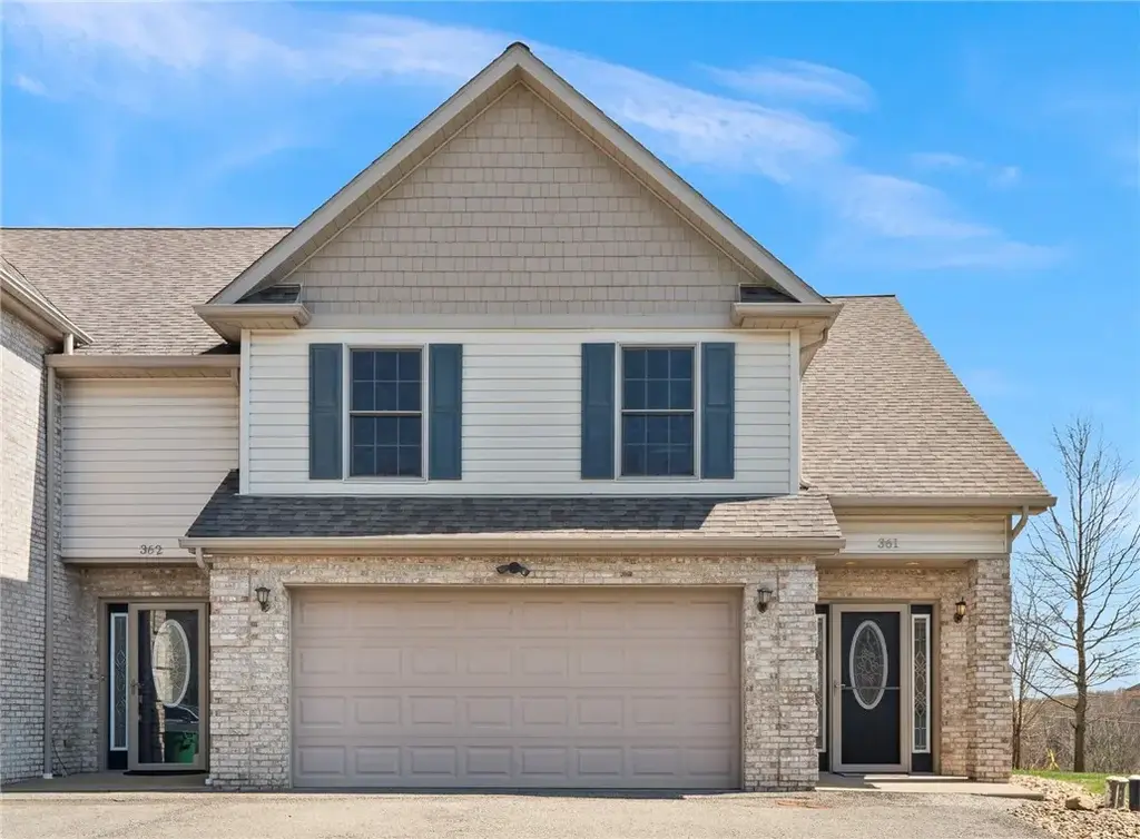 361 Cherokee Drive , Chippewa