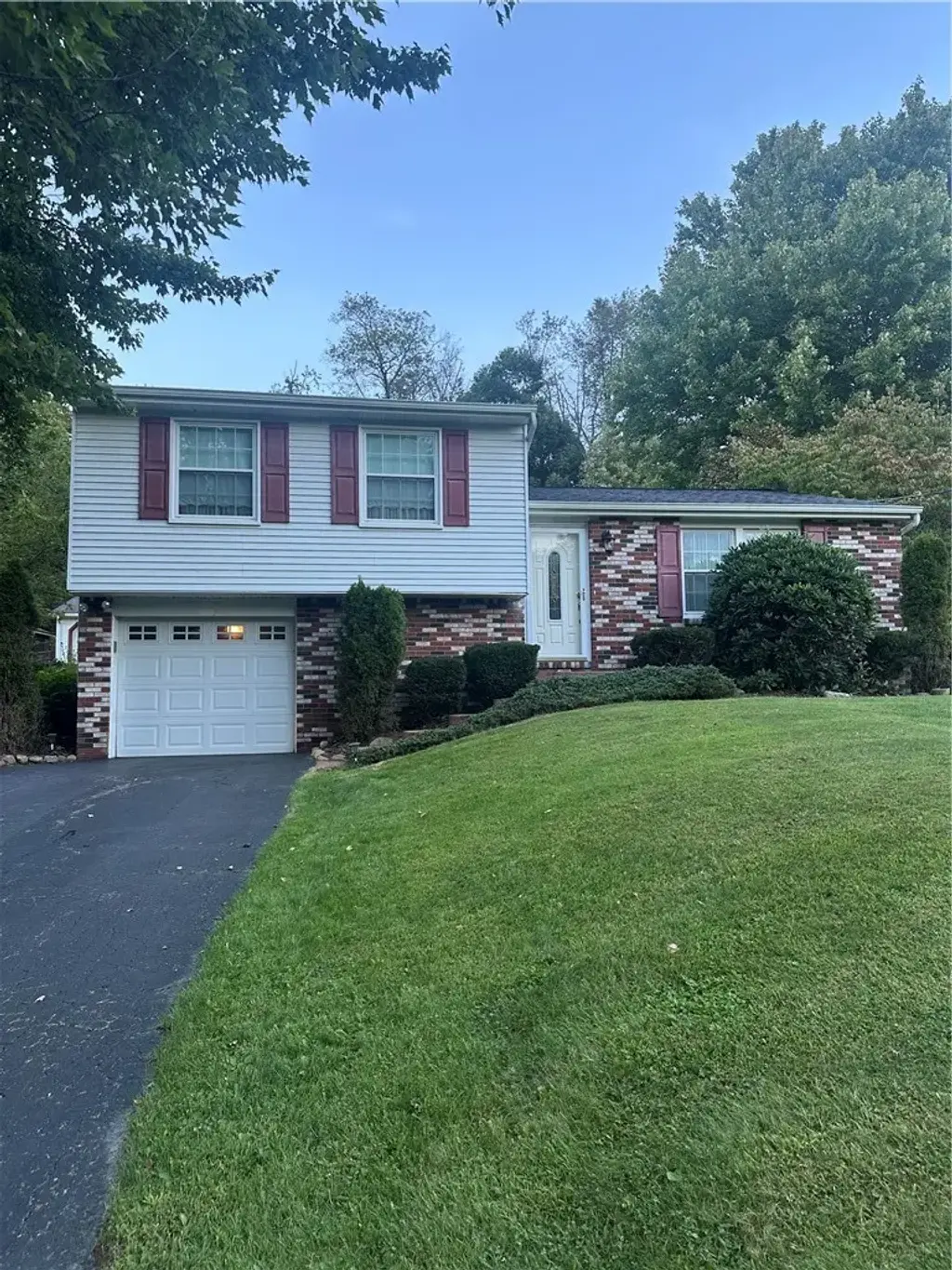 117 Highland Drive , Ohioville